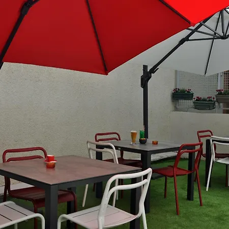 Ibis Centre 3*