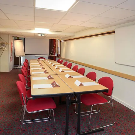 Hotel Ibis Centre 3*