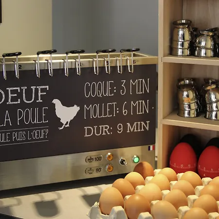 Ibis Centre Hotel 3*