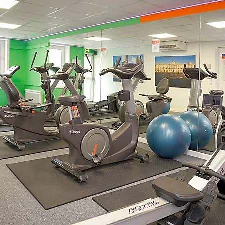 Hotel Ibis Centre 3*