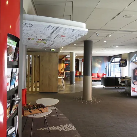 Ibis Centre 3*