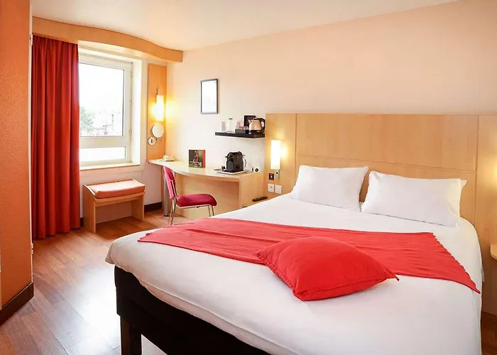 Ibis Centre 3*