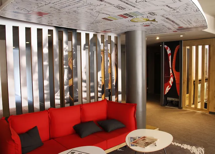 Ibis Centre Hotel 3*