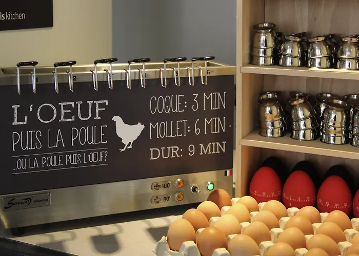 Ibis Centre Hotel 3*