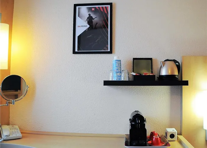 ホテル イビス サントル