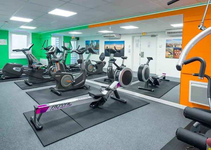 ホテル イビス サントル