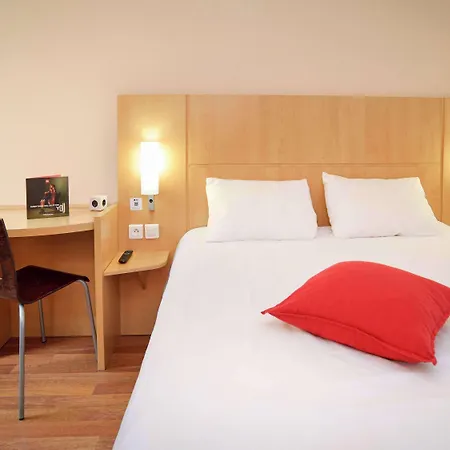 Отель Ibis Centre