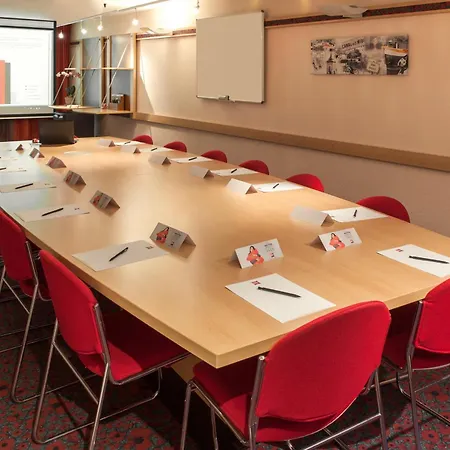 Ibis Centre Отель 3*