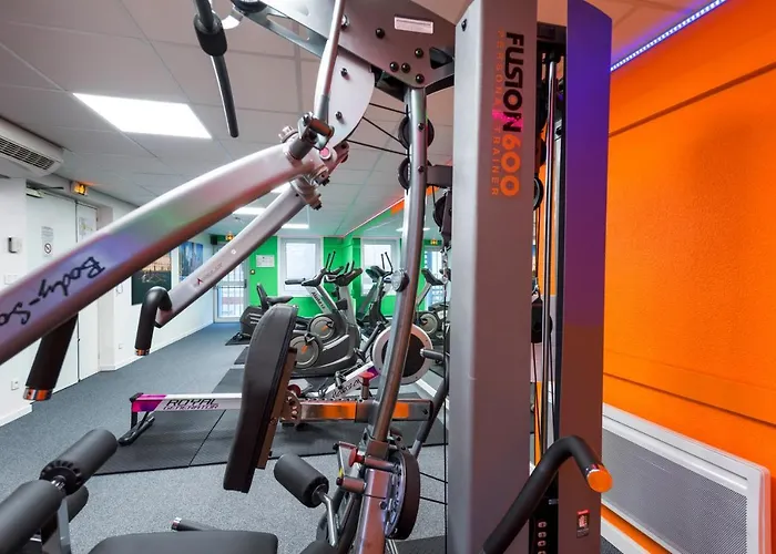 מלון Ibis Centre 3*