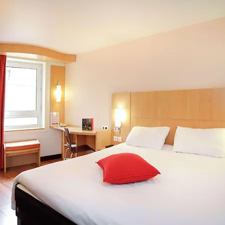 Ibis Centre Отель