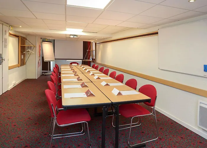 Hotel Ibis Centre 3*